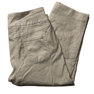 Westbound Petites white crop pants